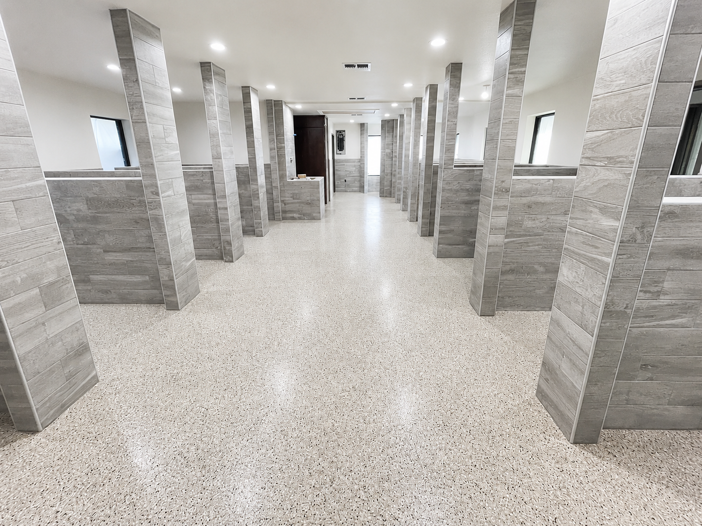 Veterinary Clinics & Pet Boarding
